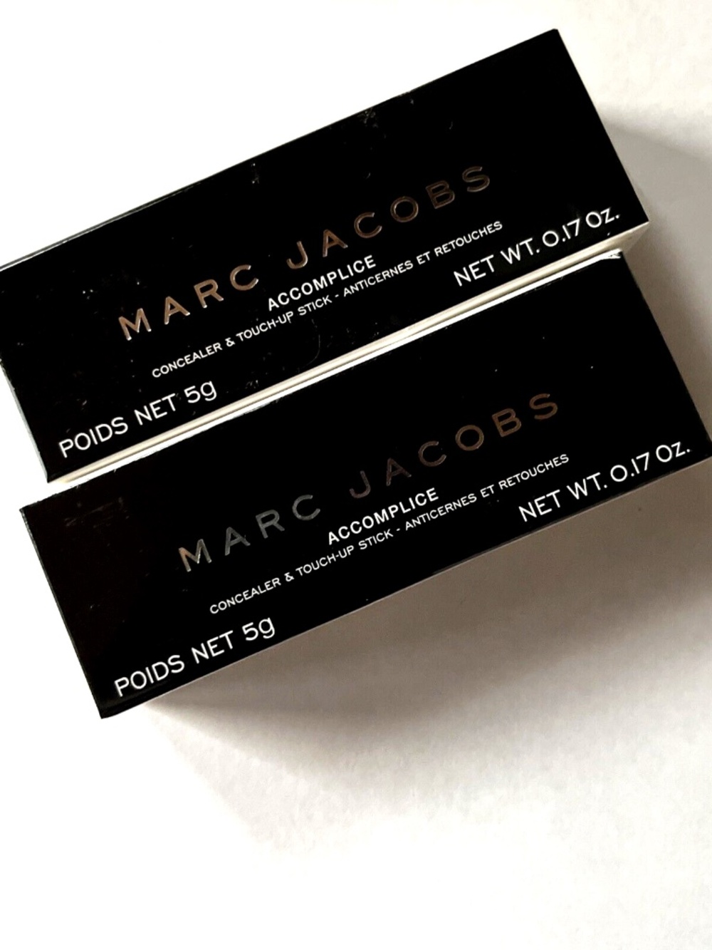 2X Marc Jacobs Accomplice Concealer Touch-Up Stick Deep 56 0.17 oz NEW - Picture 3 of 4